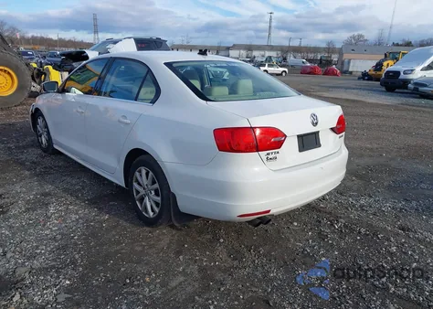 2013 Volkswagen Jetta 2.5L Se from USA, damaged, VIN 3VWDP7AJ4DM424553